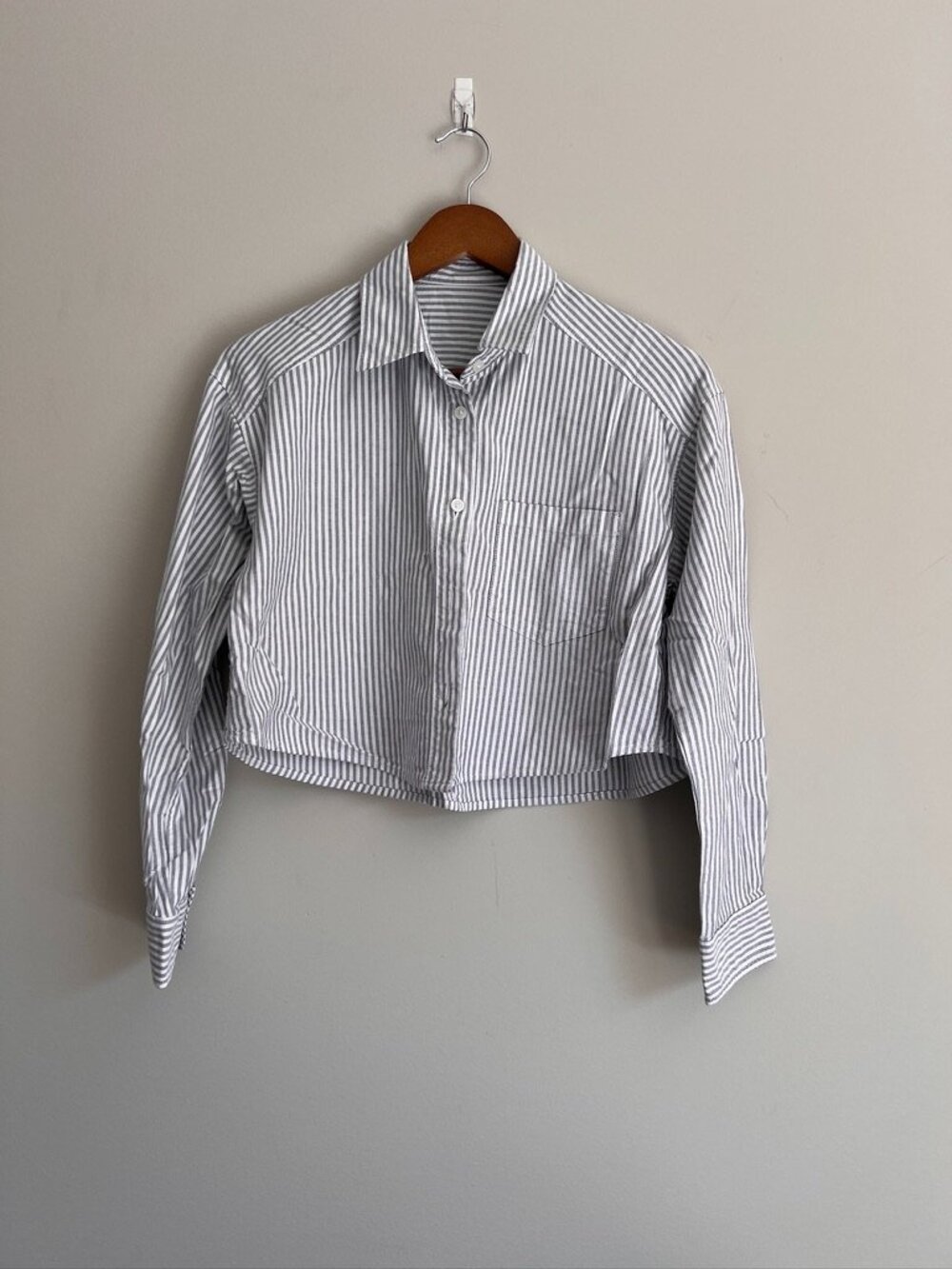 GU 100% Cotton Cropped Striped Button-Down Shirt – Size S